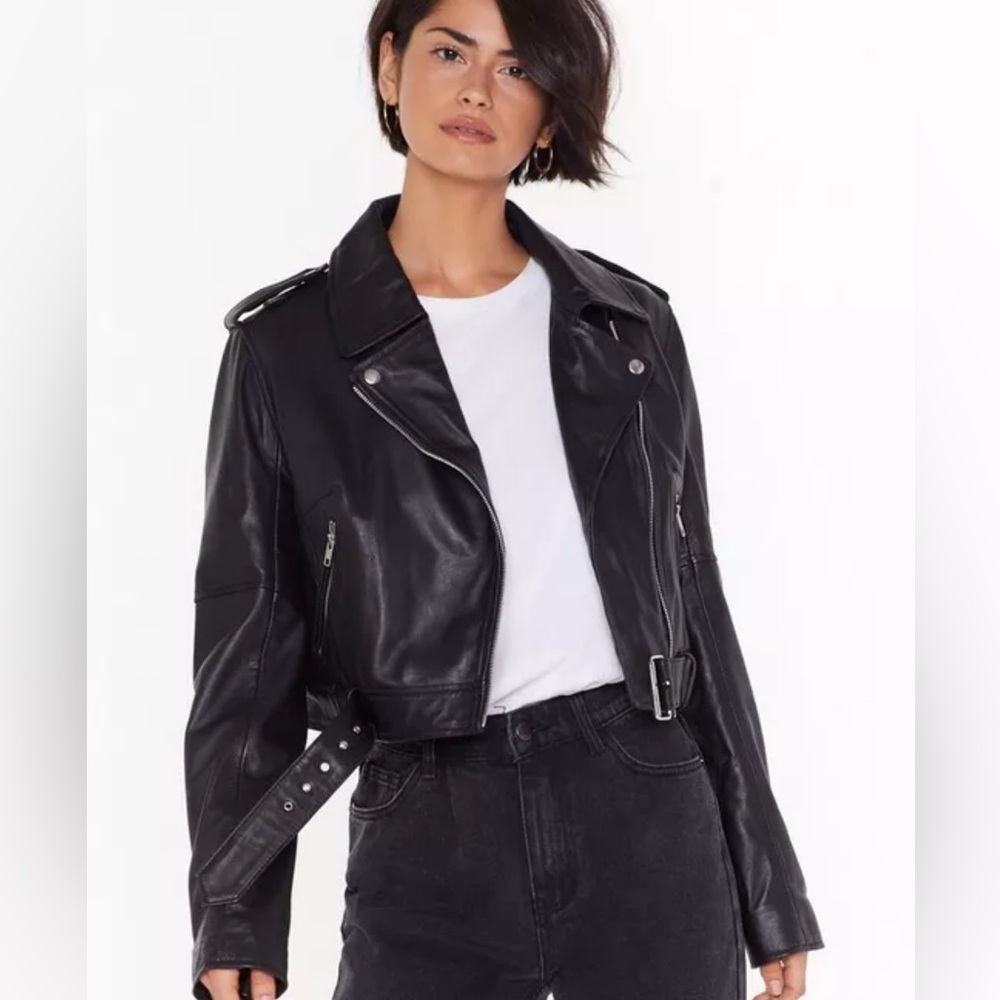 Black biker jacket, moto jacket, feather jacket, fake leather size large